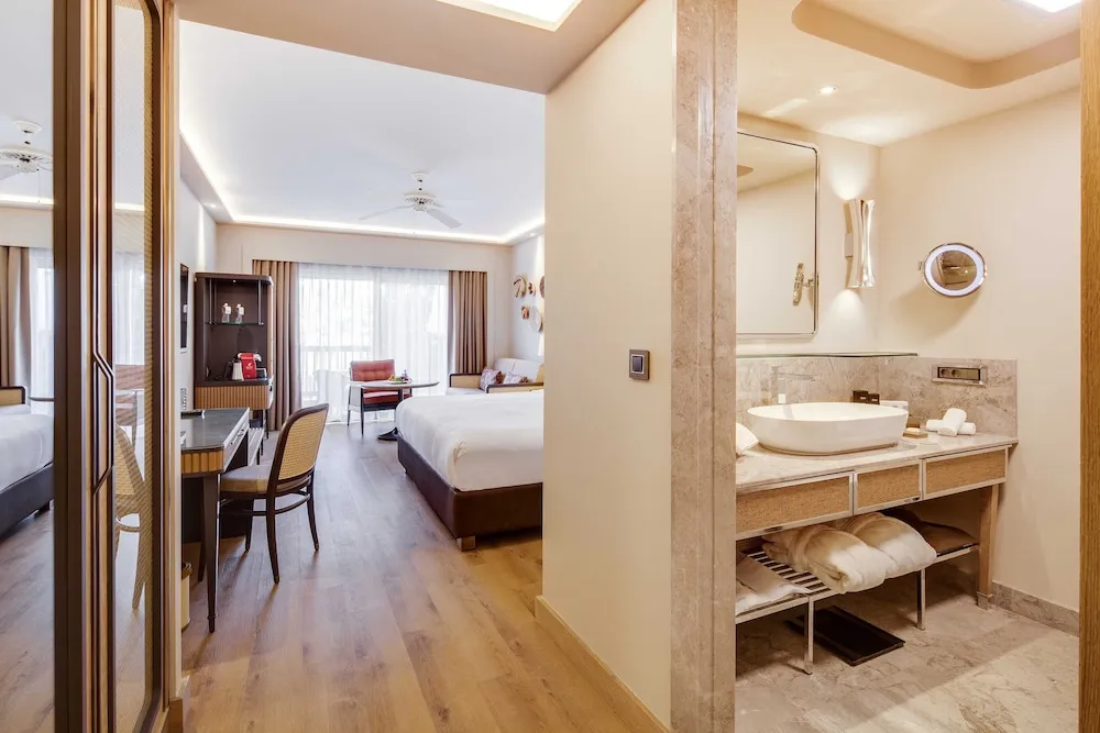 Deluxe Tek Büyük Yataklı Oda, 1 En Büyük (King) Boy Yatak