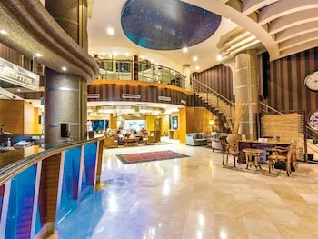 Grand Cettia Hotel