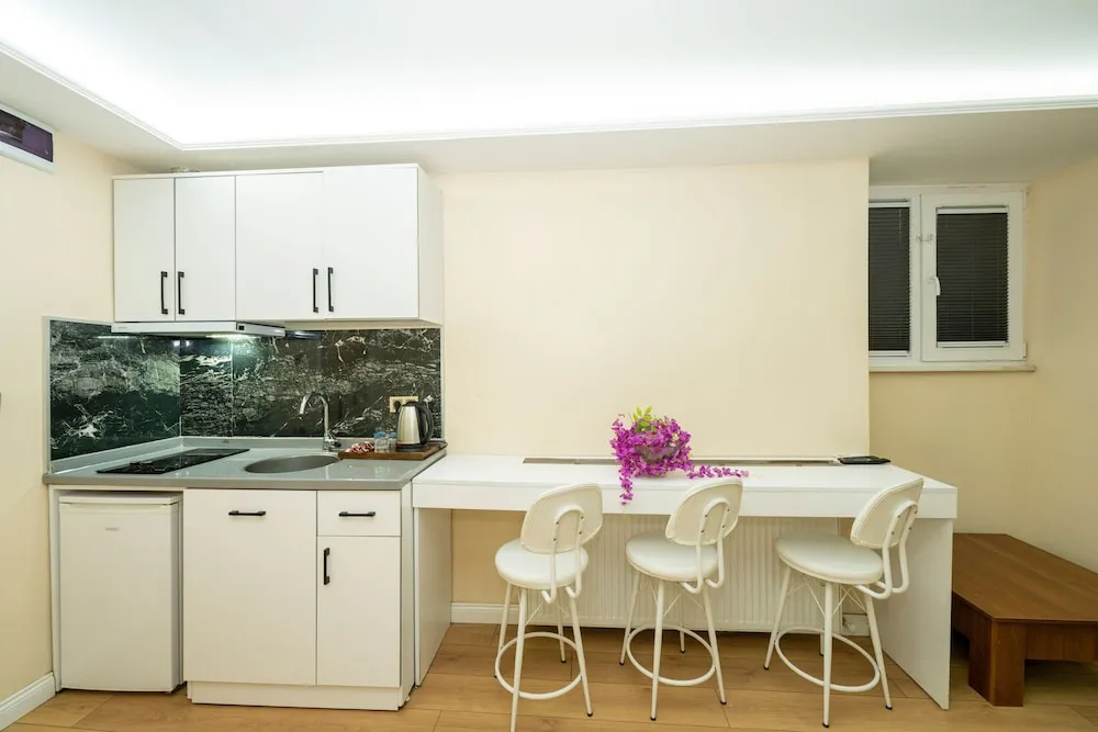 Connecting Family Room