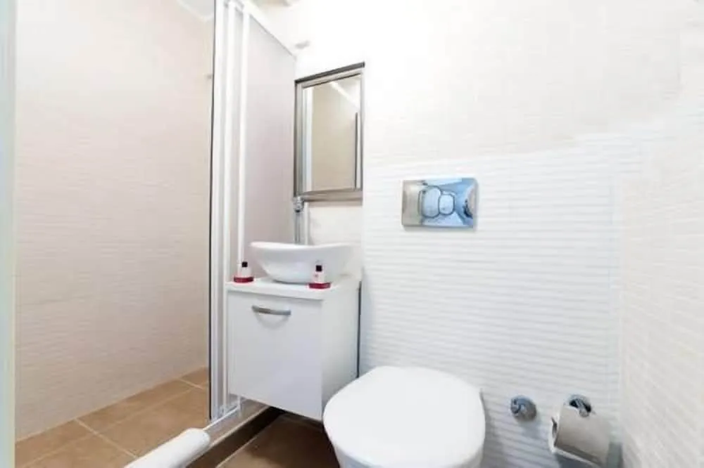 Standard Üç Kişilik Oda