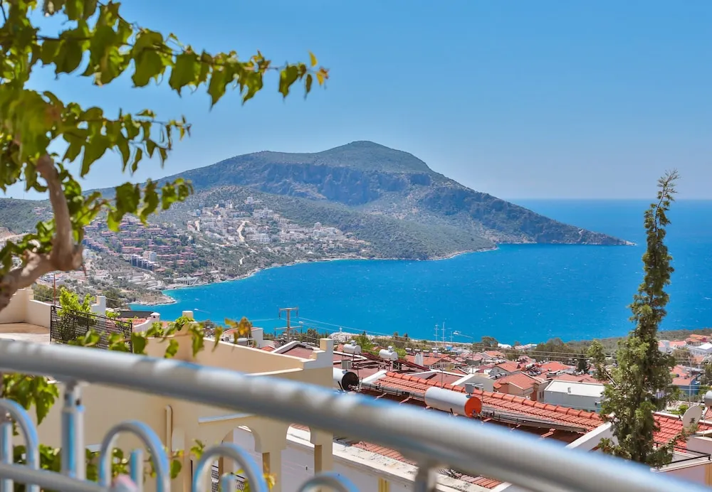 Deluxe Tek Büyük veya İki Ayrı Yataklı Oda, Deniz Manzaralı