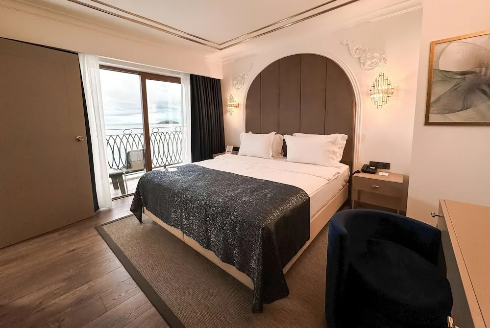 Deluxe Oda, 1 Çift Kişilik Yatak, Deniz Manzaralı