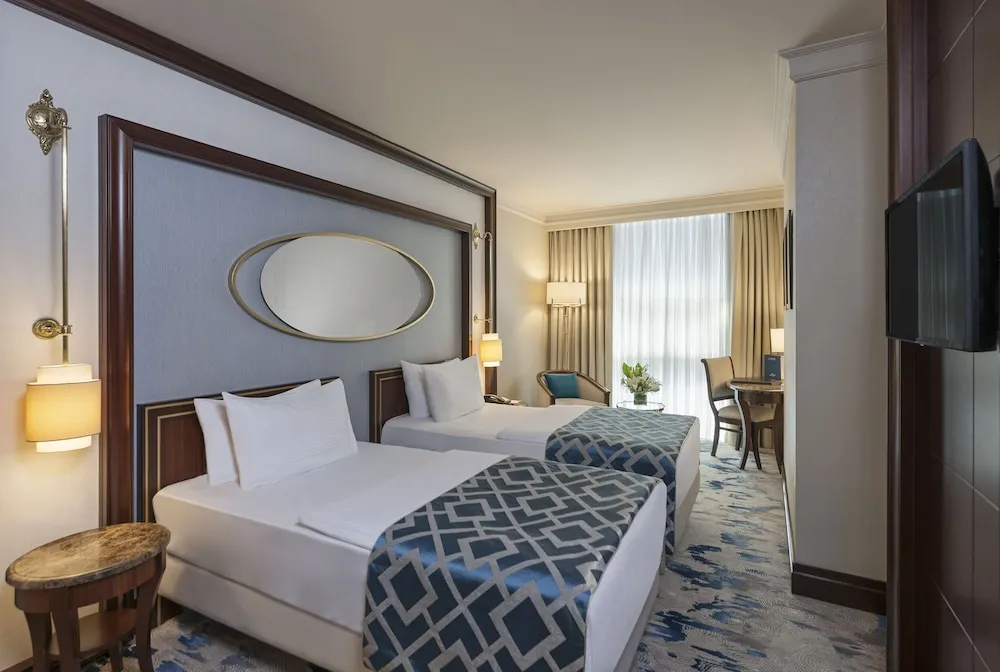 Superior Room with 2 Single Beds