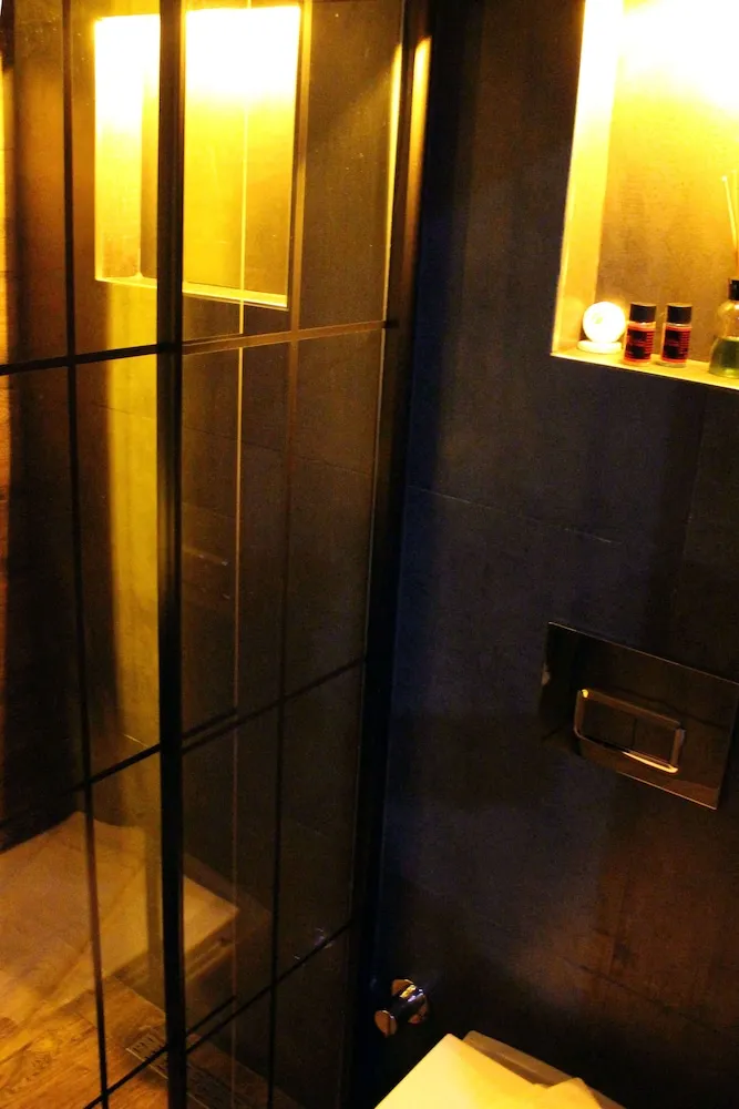 Deluxe Üç Kişilik Oda