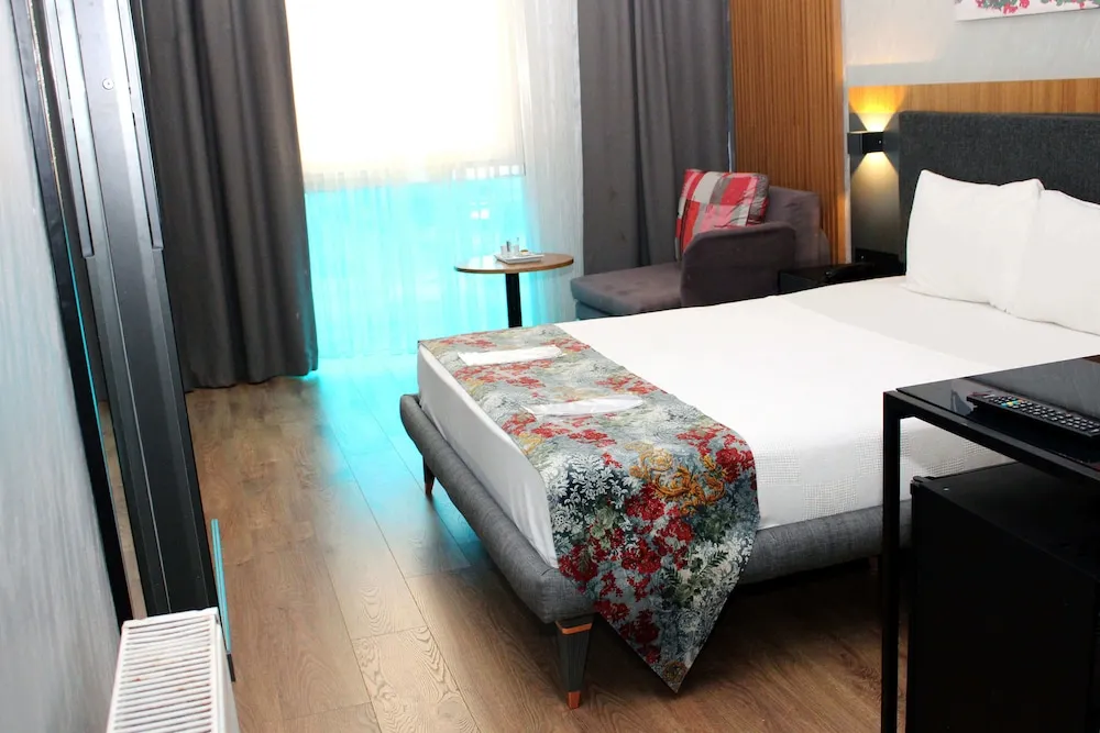 Deluxe Tek Kişilik Oda