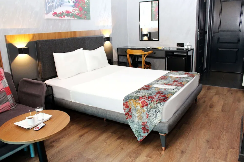 Deluxe Tek Kişilik Oda