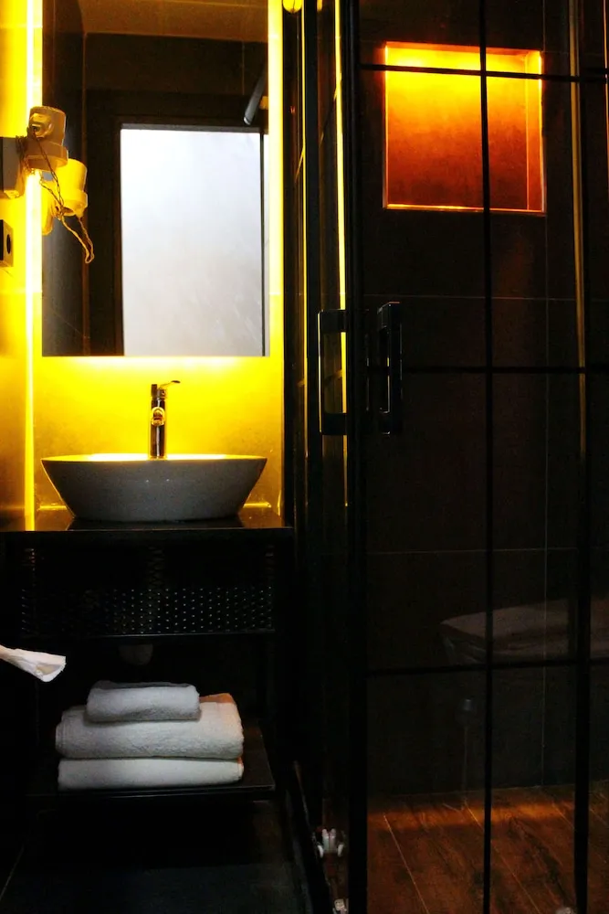 Deluxe Tek Kişilik Oda