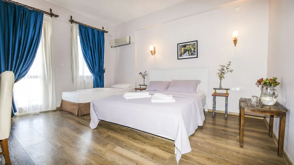 Family Room, Deniz Manzarali