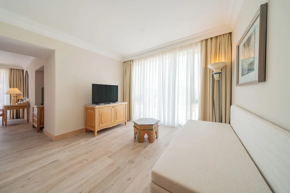 Main Building Junior Suite Side Sea View