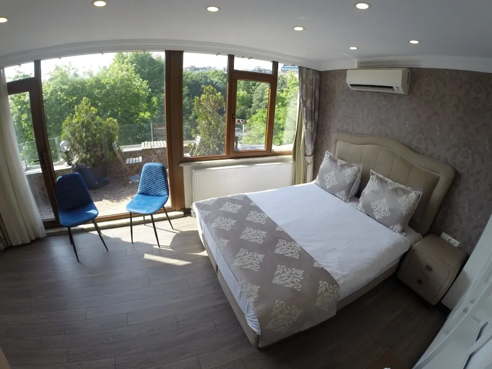 Deluxe Tek Büyük Yataklı Oda, Balkon