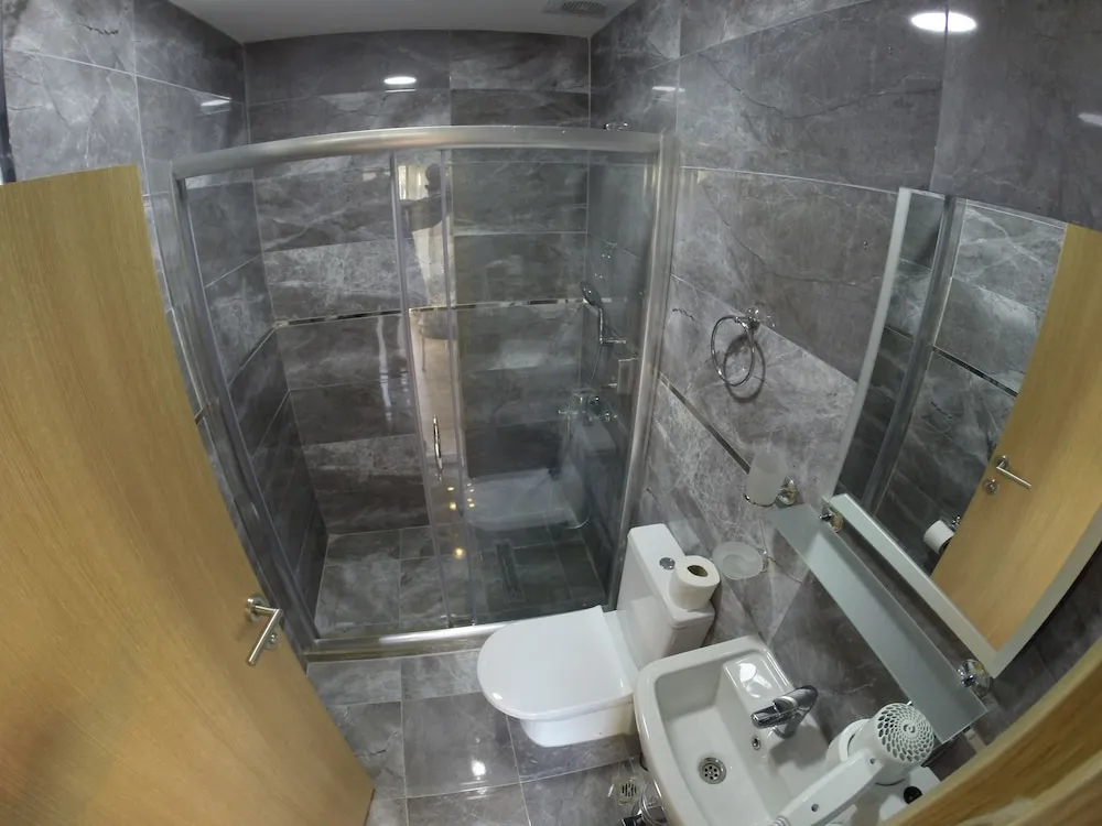 Deluxe Tek Büyük Yataklı Oda, Balkon