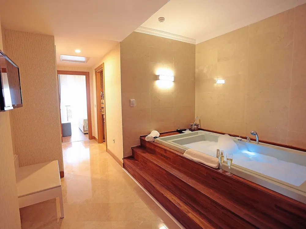 Deluxe Süit, Deniz Manzaralı