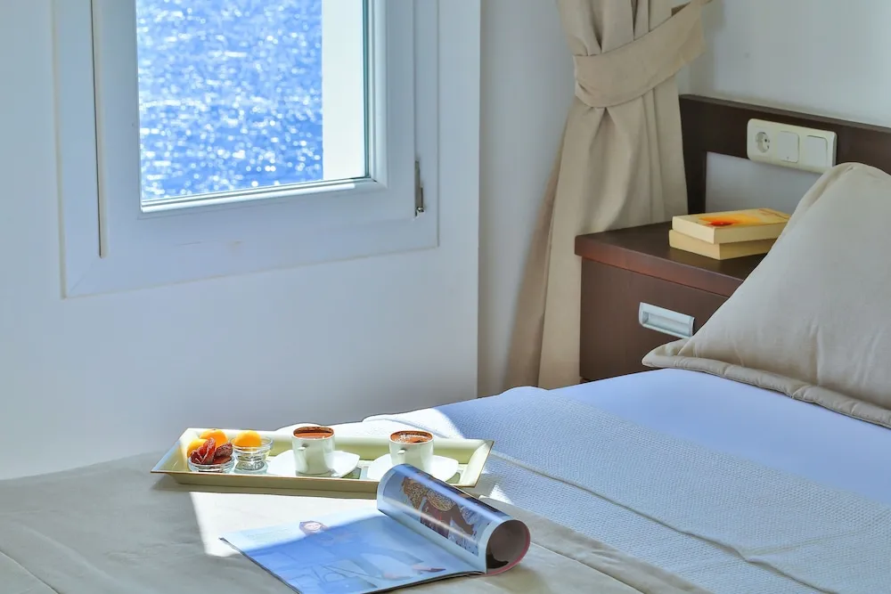 Tek Büyük Yataklı Oda, Deniz Manzaralı