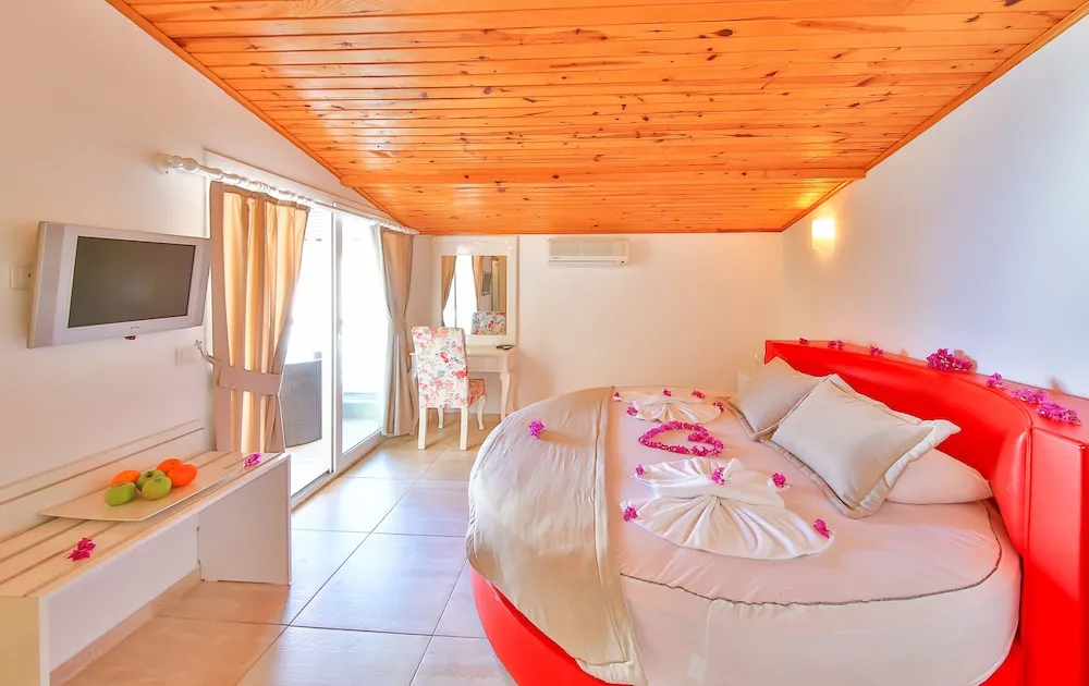 Honeymoon Oda, Kısmi Deniz Manzaralı