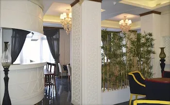 Grand Sera Hotel
