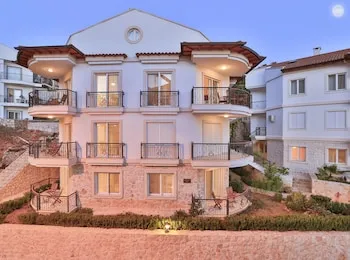 SC Apartments by Çınarlar