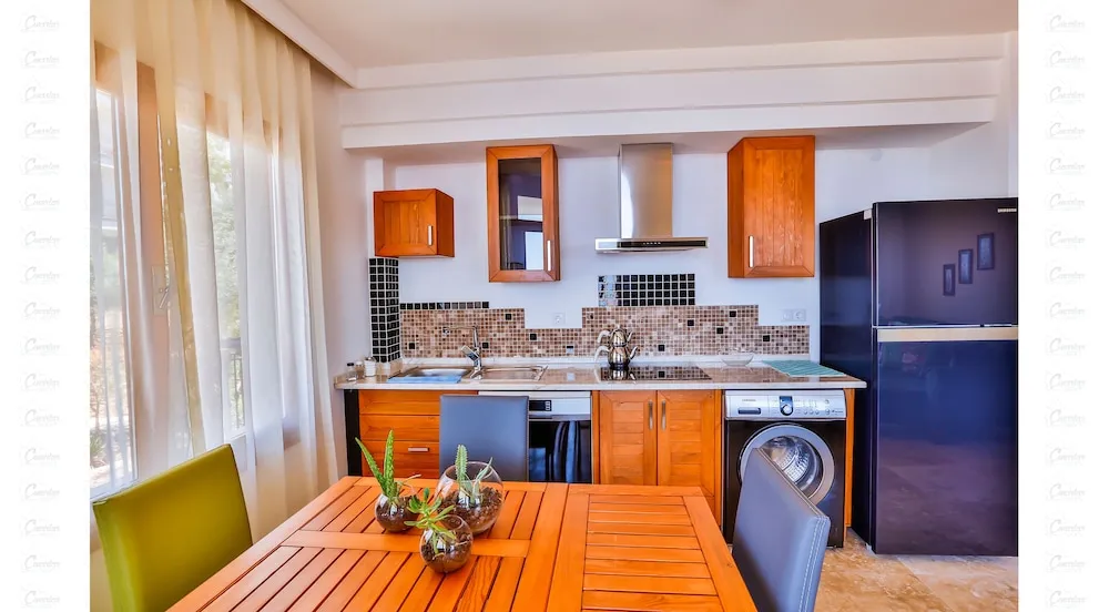 Comfort Apart Daire, 3 Yatak Odası, Balkon, Deniz Manzaralı