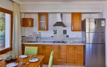 Çınarlar Apart Hotel