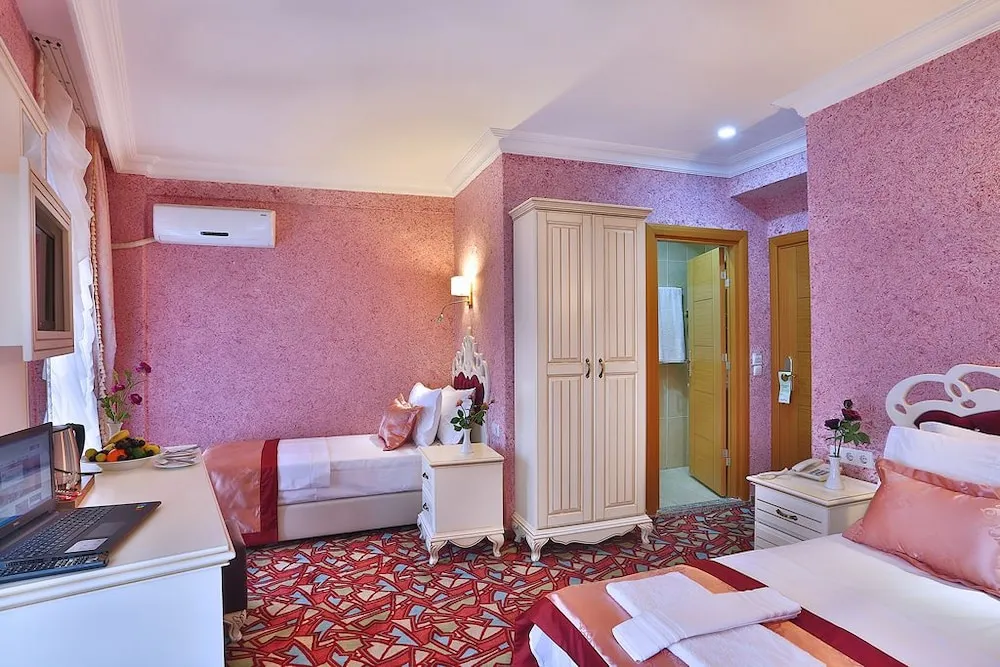 Superior Üç Kişilik Oda