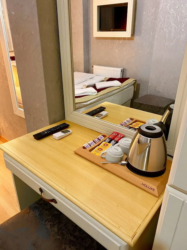 Standard Tek Büyük Yataklı Oda