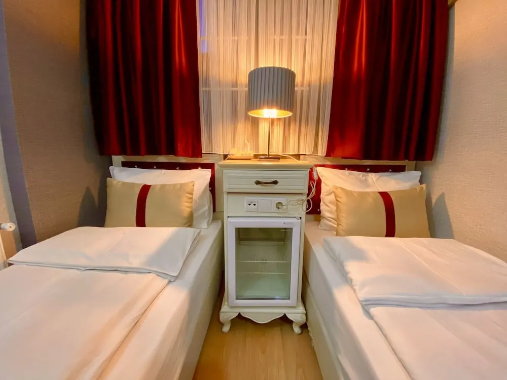 Standard İki Ayrı Yataklı Oda