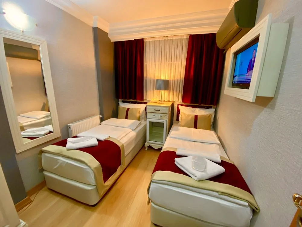 Standard İki Ayrı Yataklı Oda