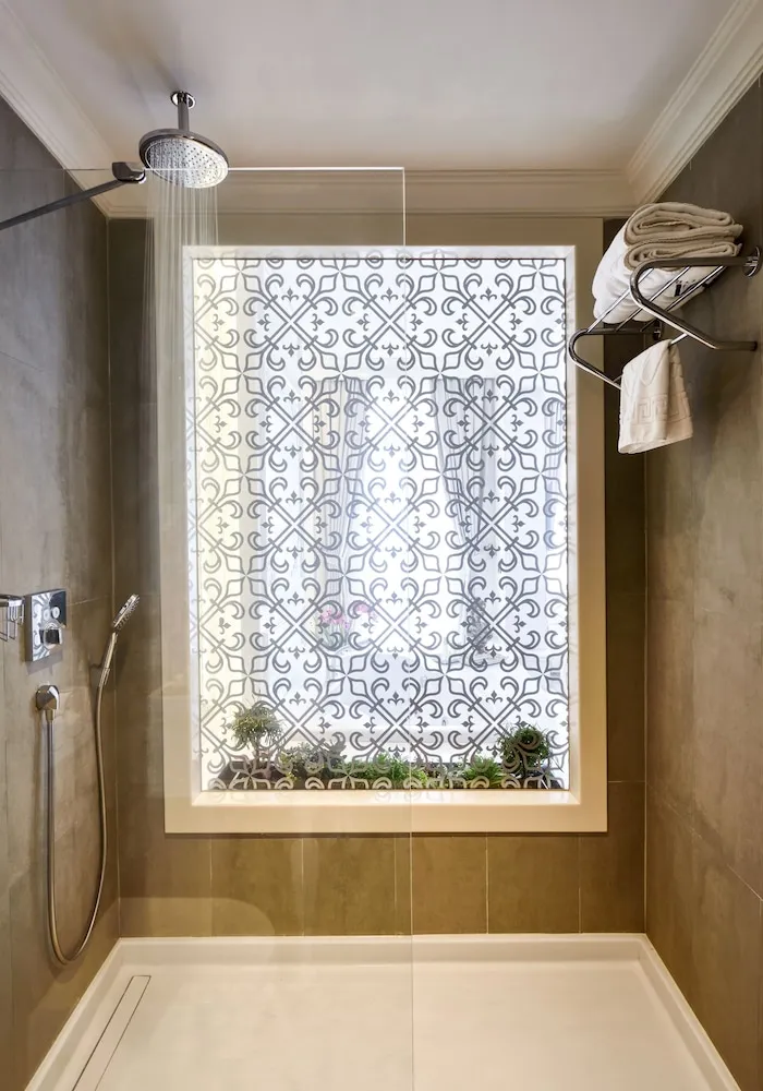 Süit, Sıcak Su Küveti