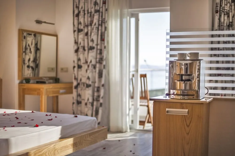 Honeymoon Oda, 1 Çift Kişilik Yatak, Sıcak Su Küveti, Deniz Manzaralı