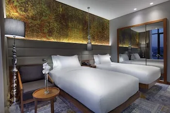 DoubleTree by Hilton Hotel Istanbul - Piyalepasa