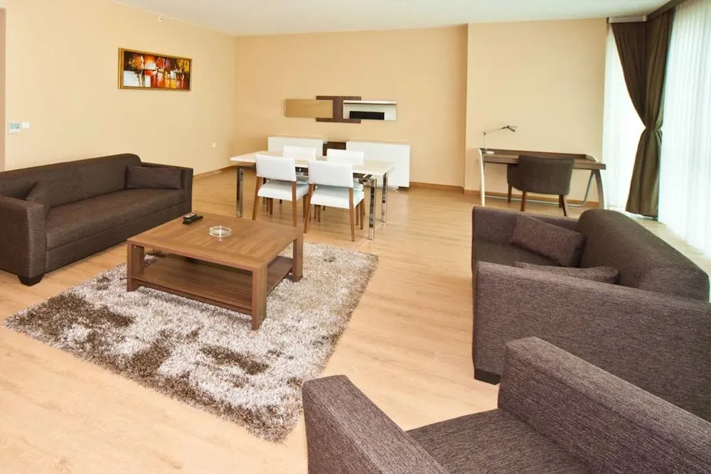 Deluxe Süit, 1 Çift Kişilik Yatak ve Çekyat
