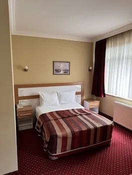 Mina 1 Hotel