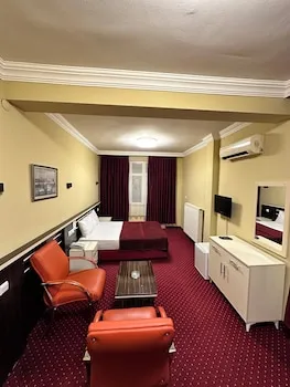 Mina 1 Hotel