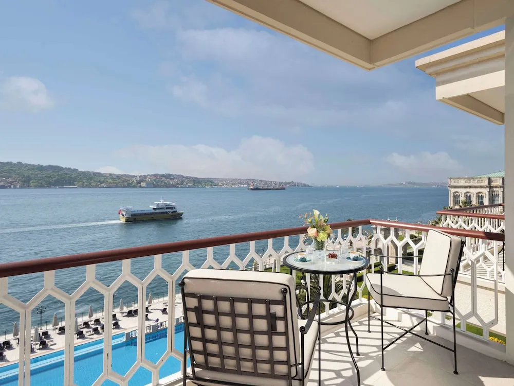 Grand Deluxe Ciragan Bosphorus View King Room