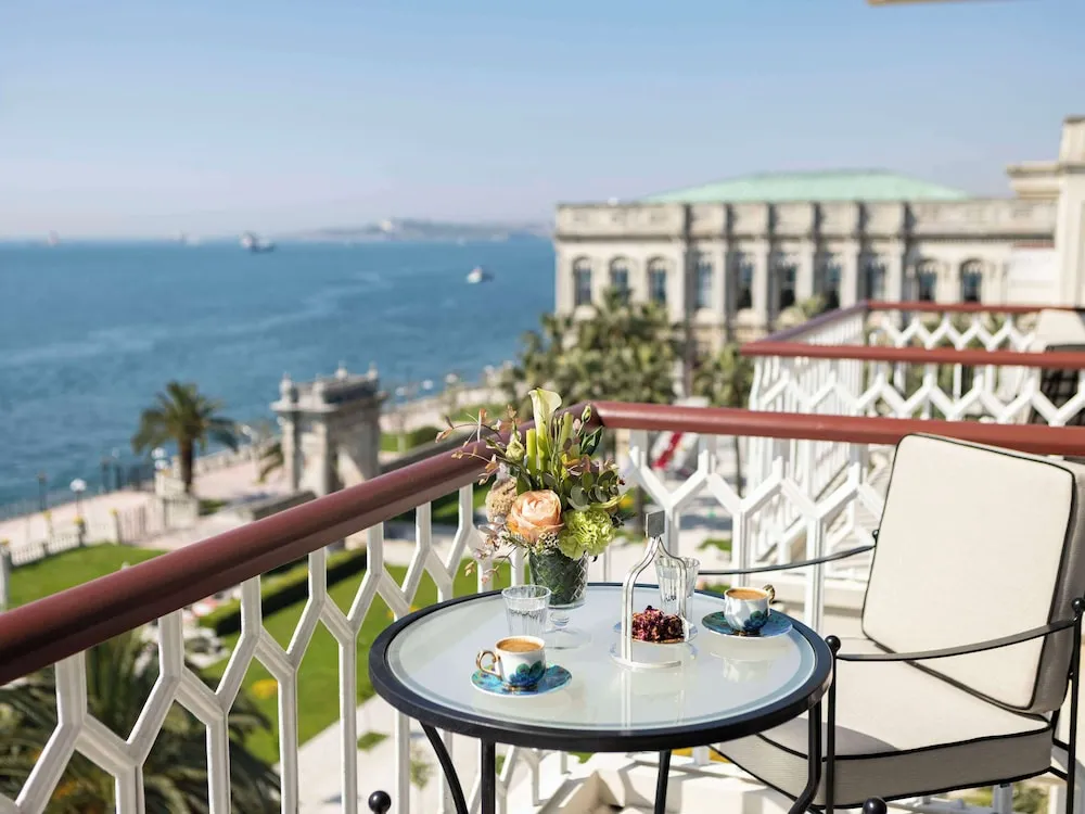 Grand Deluxe Ciragan Bosphorus View Twin Room