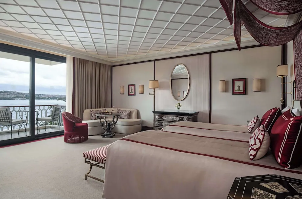 Grand Deluxe Ciragan Bosphorus View Twin Room