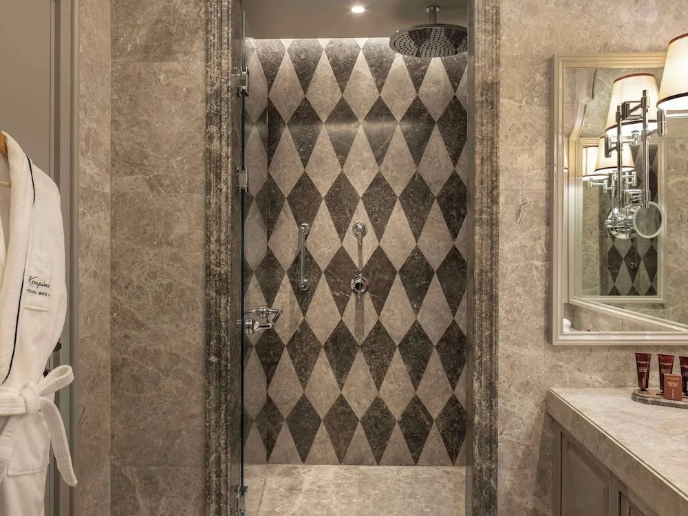Grand Deluxe Ciragan Bosphorus View Twin Room