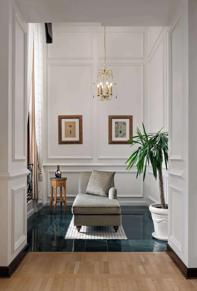 Valide Sultan Suite