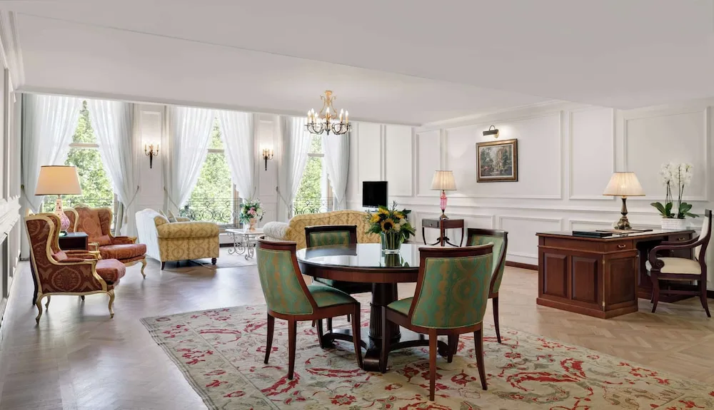 Harem Suite