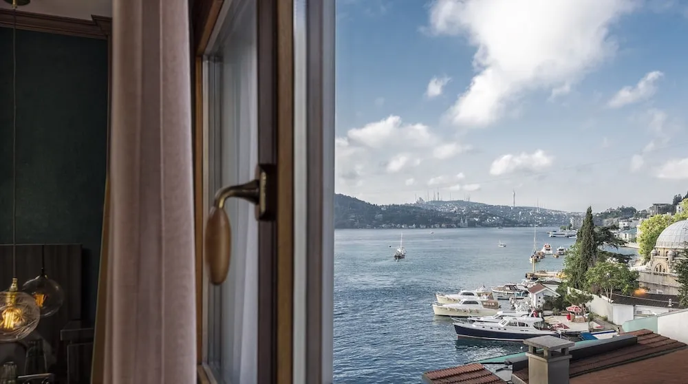 Süit, Kısmi Deniz Manzaralı