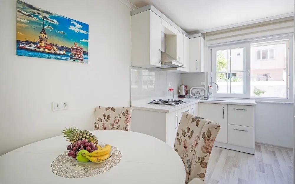 Apart Daire, 2 Yatak Odası, Zemin Kat (B-2)