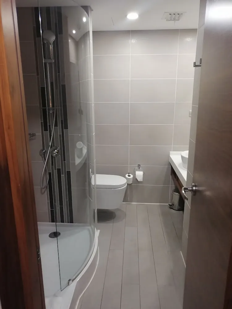 İki Ayrı Yataklı Oda, 2 Tek Kişilik Yatak