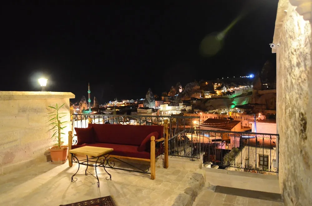 Deluxe Üç Kişilik Oda