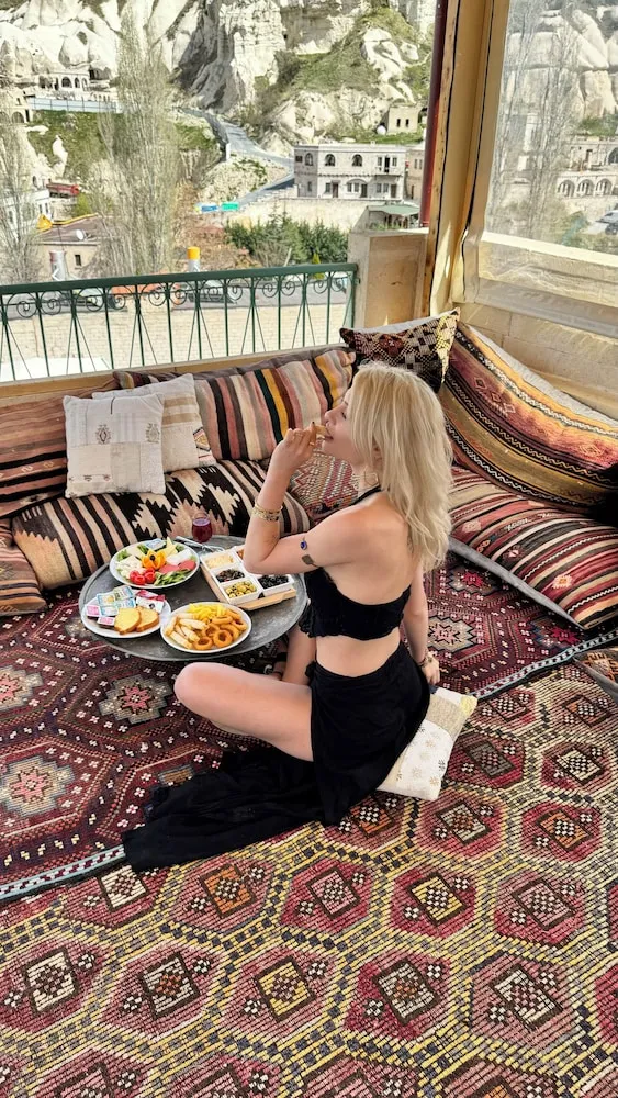 Economy Tek Büyük Yataklı Oda