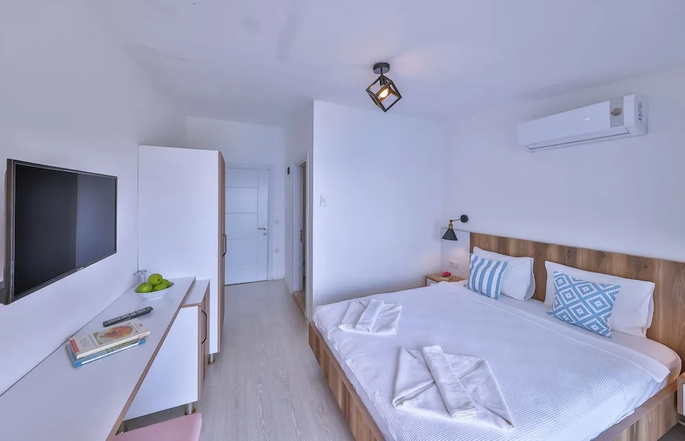 Deluxe Oda, Balkon, Deniz Manzaralı