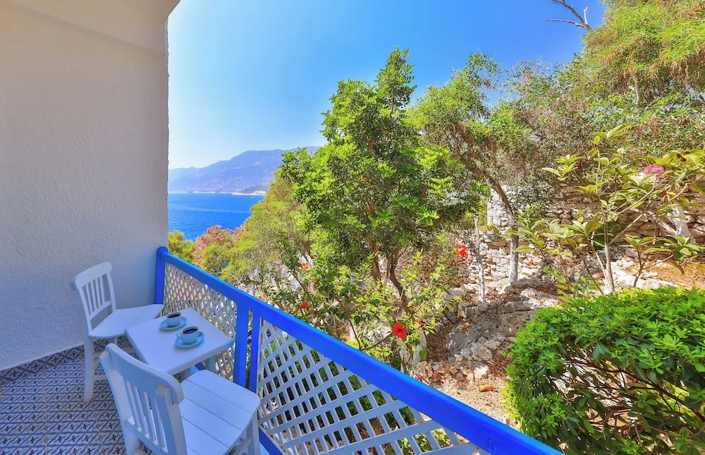 İki Ayrı Yataklı Oda, Balkon, Kısmi Deniz Manzaralı