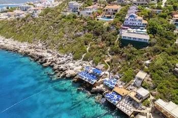 Arpia Hotel