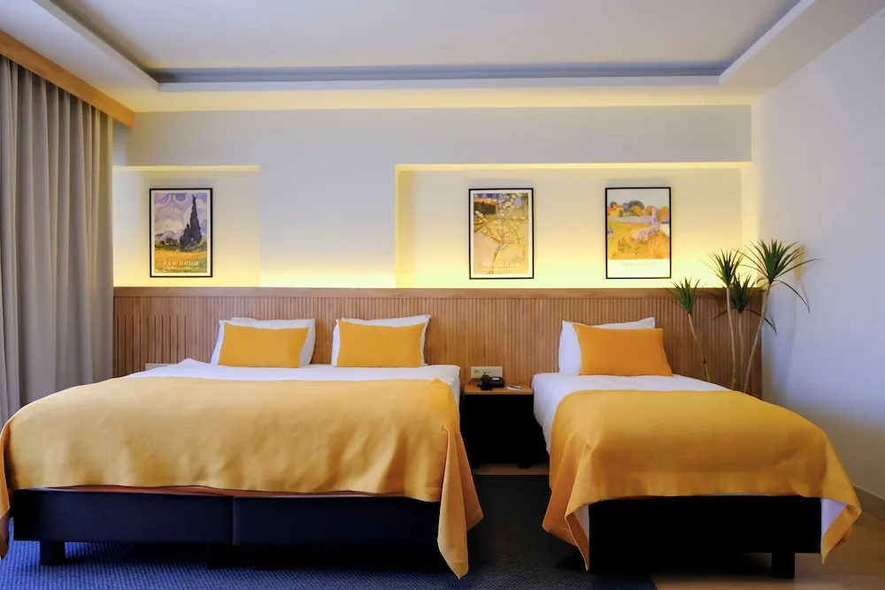 Grand Deluxe Triple Room