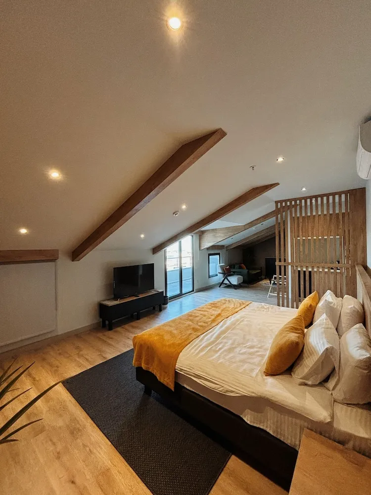 King Suite with Sea View
