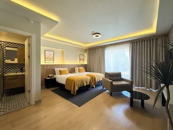Dugi Hotel