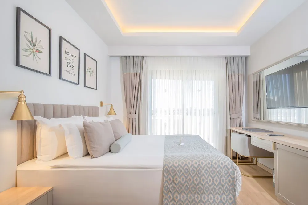Suite Room Land View